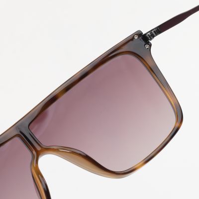 6. ADEZE glasses
