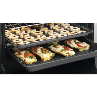 8. ELECTROLUX LKR540266W Kitchen