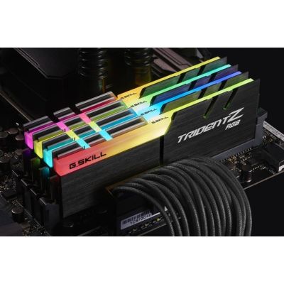 6. G.Skill Trident Z RGB (For AMD) F4-3200C16Q-32GTZRX Memory Module 32 GB 4 x 8 GB DDR4 288-pin DIMM
