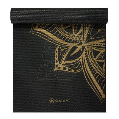 2. Yoga mat GAIAM Bronze Medal 6mm 63418