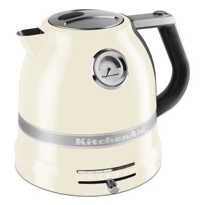 2. KitchenAid 5KEK1522EAC Electric Kettle