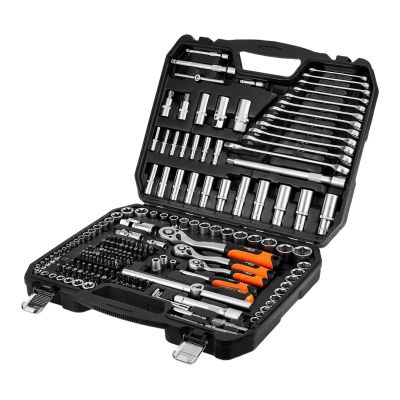 3. Socket wrench set 1/2", 3/8", 1/4", 220 pcs, satin