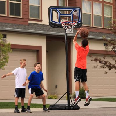 28. Lifetime 44" LOGAN 90819 Basketball Stand