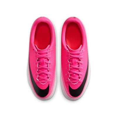 4. Nike Junior Vapor 17 Club FG/MG T Football Boots IO8243-900