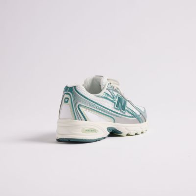 7. New Balance U740GR2 shoes