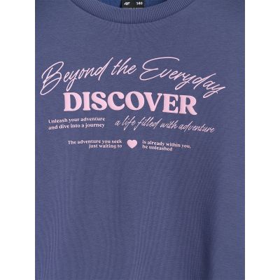 3. Oversized sweatshirt without a hood for girls 4F 4FJRAW25TSWSF2428-33S