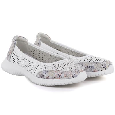 4. Women's leather openwork shoes, white, S.Barski 7036
