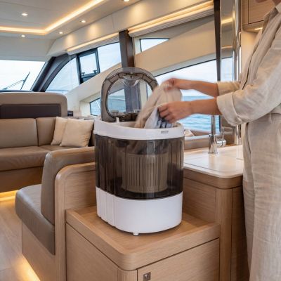 13. CAMRY CR 8054 travel washing machine