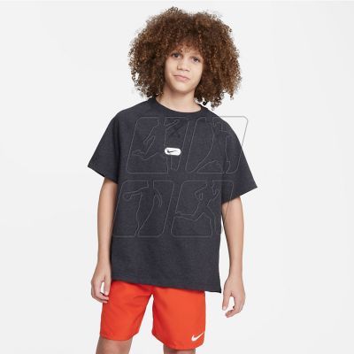 6. T-shirt Nike DF Athletics Jr. FB1290 010