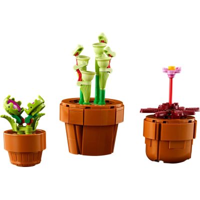 6. LEGO Icons 10329 - Little Plants