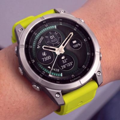 5. Tech-Protect Silicone Strap for Garmin Fenix 5 / 6 / 6 Pro / 7 / 8 / 8 Pro / E / 9 / 9 Pro (47 mm) – Lime Green