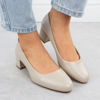 18. Beige Sergio Leone PB291 block heel pumps