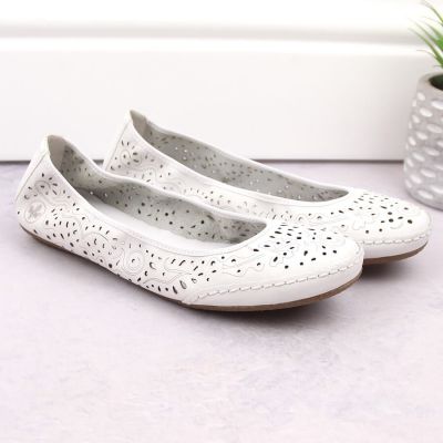32. Rieker W RKR649 comfortable leather openwork shoes, white
