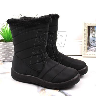 5. Insulated snow boots NEWS W EVE378A