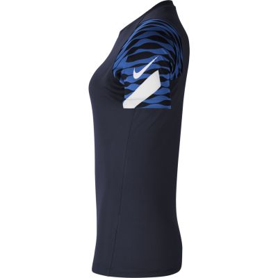 3. Nike Strike 21 W T-Shirt CW6091-451