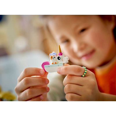 10. LEGO Friends 42658 Unicorn and Flamingo Pool Party