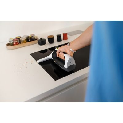 10. KARCHER WV 2 Universal Care Window Cleaner - 1.633-671.0