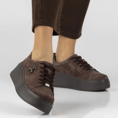2. Women's brown leather platform shoes Filippo 6246