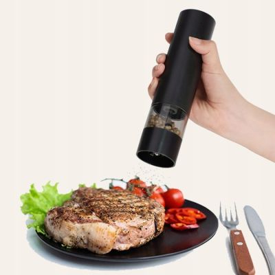 7. PROMIS PEPPER AND SALT GRINDER - USB MP34
