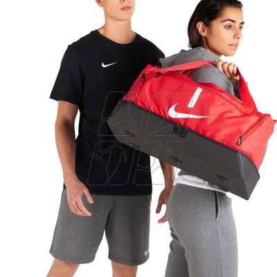 4. Nike Academy Team M Hardcase CU8096 657 bag