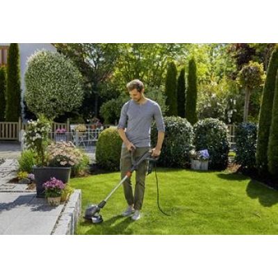 3. Gardena 9874-20 Brush Cutter/Trimmer 650W AC Black, Stainless Steel