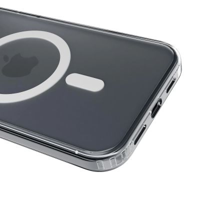 4. 3mk Frosty MagCase for iPhone 17 - white