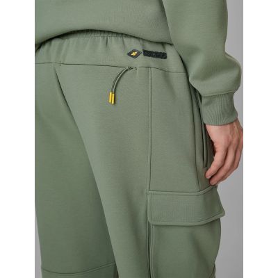 6. Men's cargo sweatpants 4F 4FRSS26TTROM1916-44S