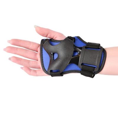 40. Nils Extreme Protectors Set DARK BLUE size XS H110