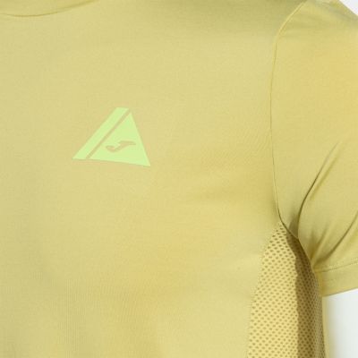 3. Joma Indoor Gym Short Sleeve T-shirt M 102967.435