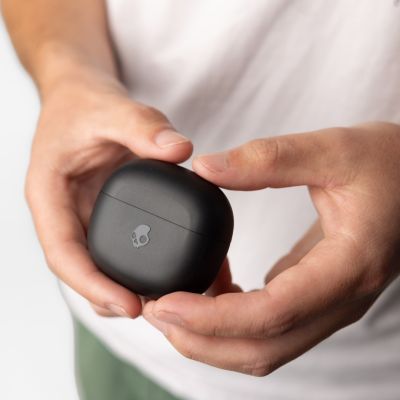 8. Skullcandy (Skull) | True wireless in-ear earbuds | KOLEJ | Bluetooth connectivity | Black