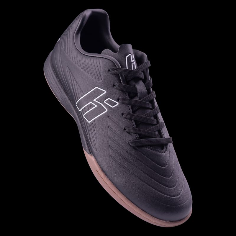 5. Kids’ Indoor Football Shoes BLAKTORO IC TM TEEN