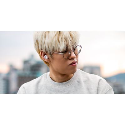 3. Steelseries Arctis Gamebuds Wireless In-Ear Bluetooth Gaming Headset White