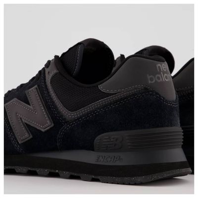 8. New Balance M ML574EVE shoes