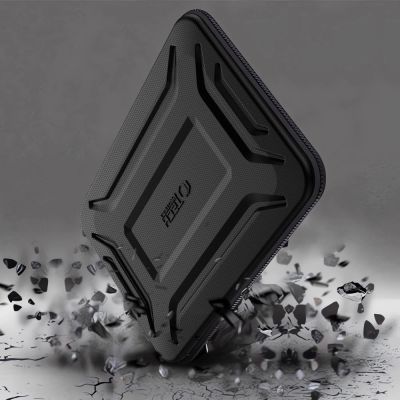 9. Tech-Protect Kevlar Pro Laptop Case 15-16" - Black