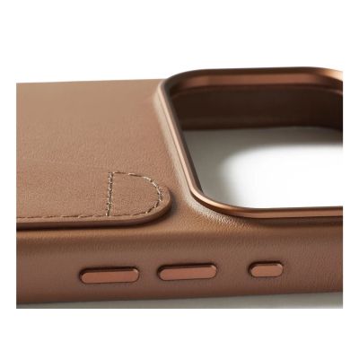 7. Mujjo Wallet Leather Case - MagSafe compatible leather case for iPhone 17 Pro Max (tan)