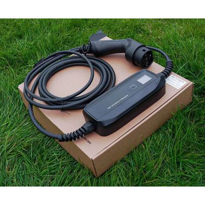 4. Extralink Portable Electric Car Charger BS-PCD030 16A 3.6kW Schuko 1 Phase, 5.5m, LCD Display, IP67