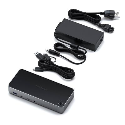 6. Satechi 4K Triple Display Wired Docking Station - Silver