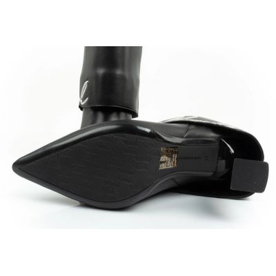 20. Shoes, boots Karl Lagerfeld Debut II W KL32084F0X