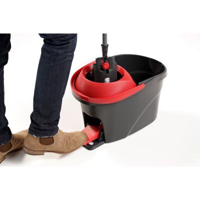 9. Vileda Ultramax TURBO XL spin mop