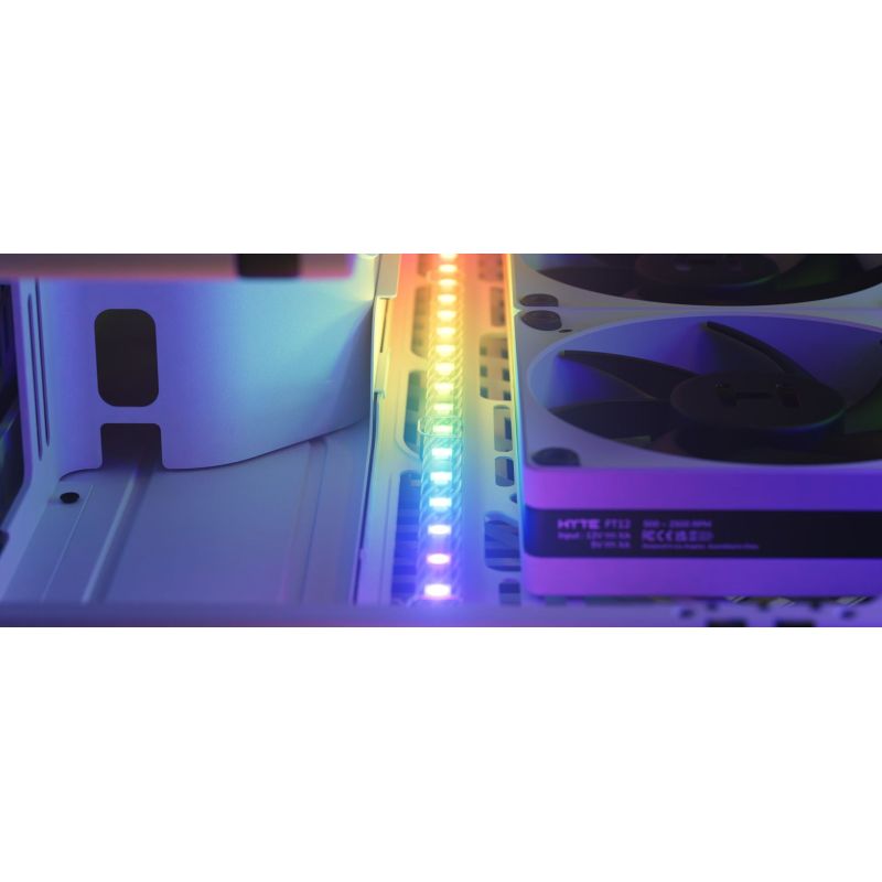 3. HYTE LS10 qRGB Light Strips Set (3 Stück)