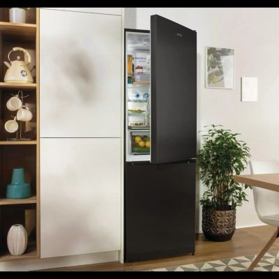 4. GORENJE NRK620EABG4 fridge-freezer