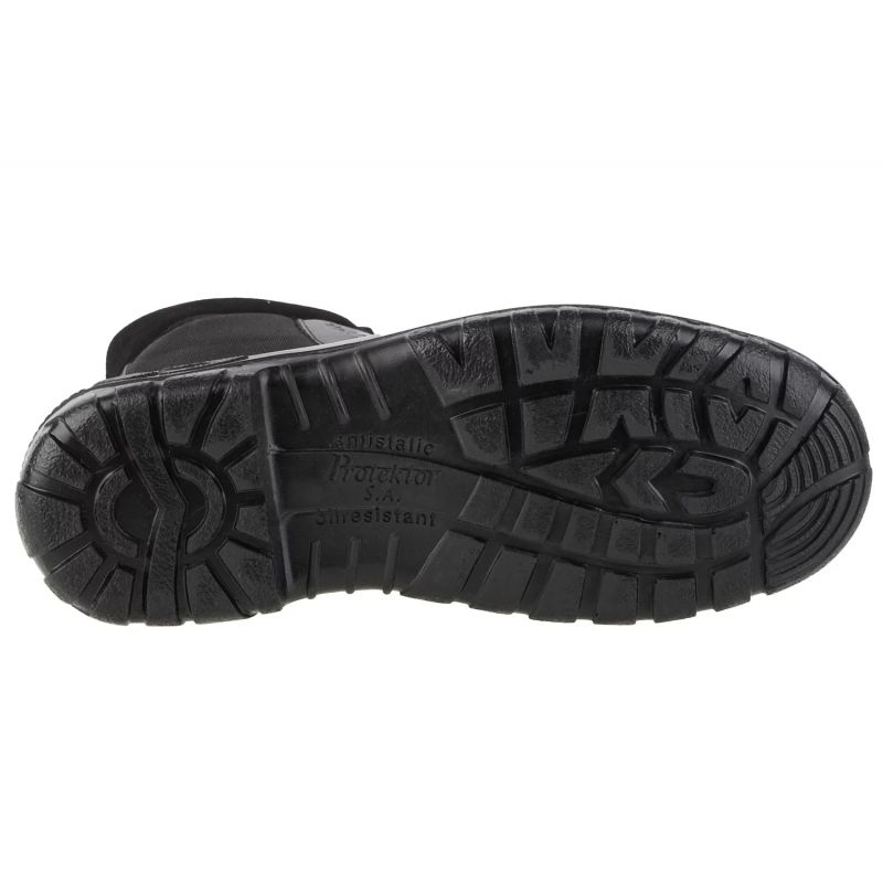 8. Protector Grom M 108-742 boots