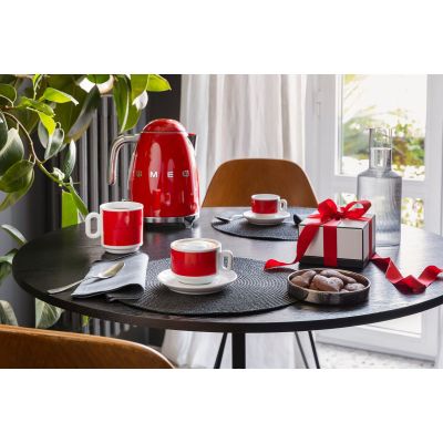 33. Coffee machine KLF03RDEU red