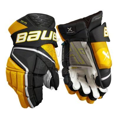 7. Bauer Vapor Hyperlite Int M 1059956 hockey gloves