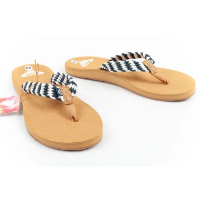 13. Roxy Porto women's flip-flops, fashionable and comfortable for the beach