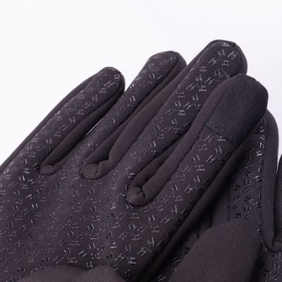 6. MANICO GLOVES