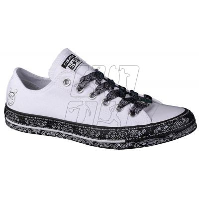 5. Converse X Miley Cyrus Chuck Taylor All Star M 162235C