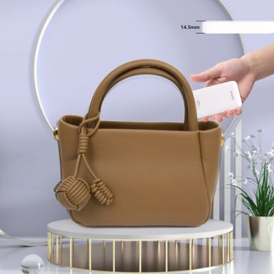 3. Dudao A65Q 65W GaN Travel Wall Charger USB-A / USB-C PD Ultra-Thin EU / US - White