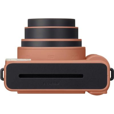 6. Fujifilm Instax Square SQ1 62 x 62 mm Orange