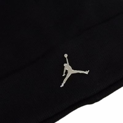 3. Air Jordan Beanie Cuffed Black - 9A0063-023